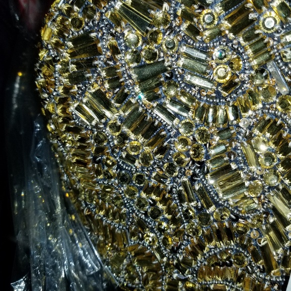 LA FEMME STYLE 19282 BLACK PAGEANT HOMECOMING GOWN - Picture 3 of 5